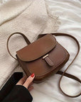 AMELIA | RETRO SAL CROSSBODY - VESKE - Nordic Boutique & Co.