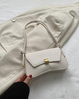 DAPHNE | RETRO CROSSBODY - VESKE MED KLAFF - Nordic Boutique & Co.