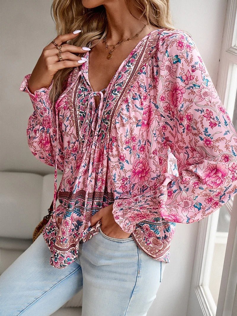 DEBORAH | STYLISH FLORAL BLOUSE - Nordic Boutique &amp; Co.